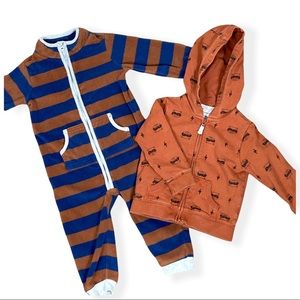 Bundle of Carter's Fleece Striped Bear Jumpsuit & Raccoon Hoodie Size 18M